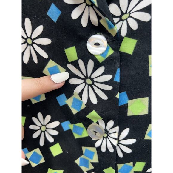 Womens Handmade Shirt Size Unknown Black Daisy Short Sleeve Button Up - Picture 4 of 10